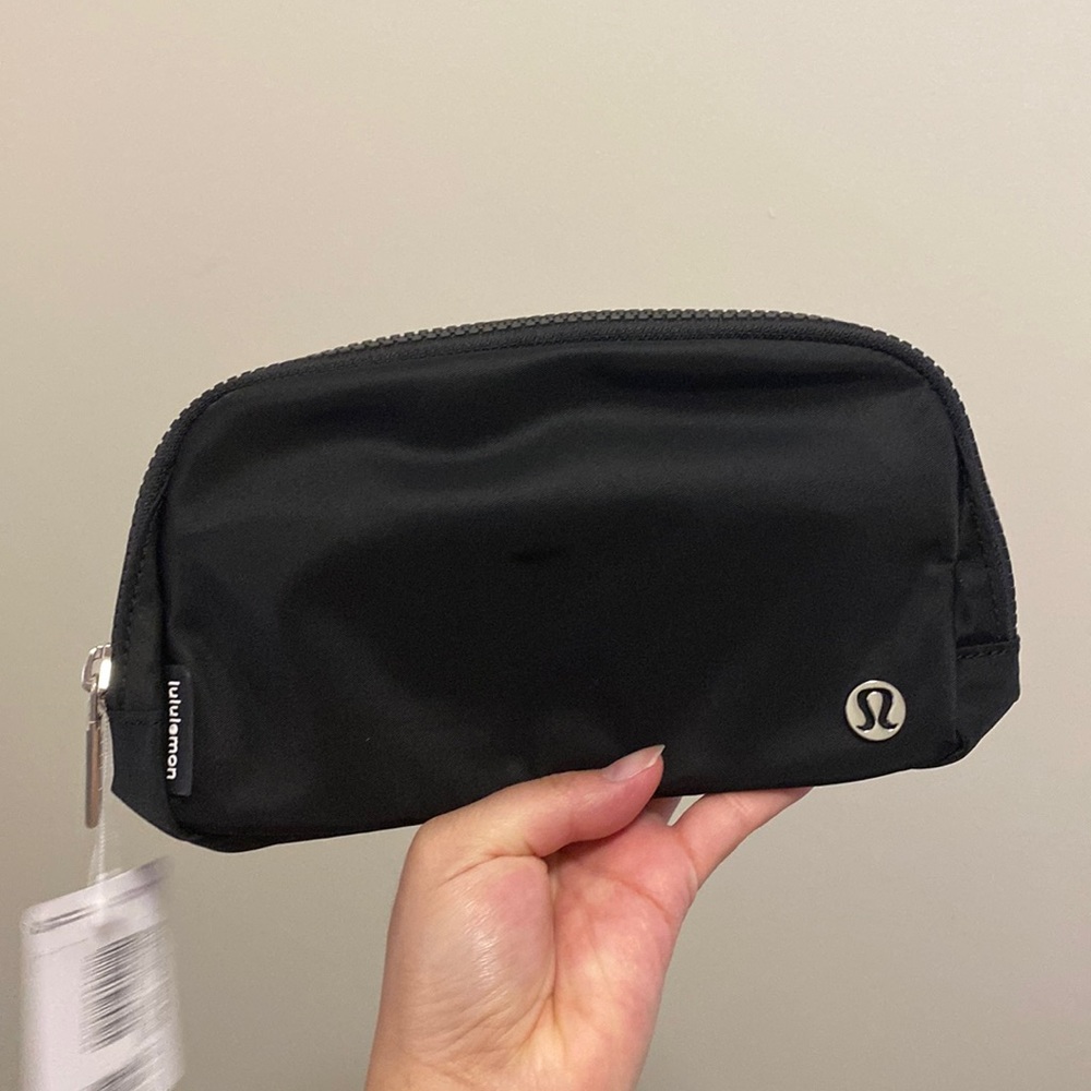 Brand new Lululemon Belt Bag
